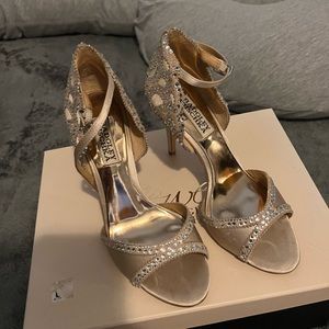 Badgley Mischka heels 6.5